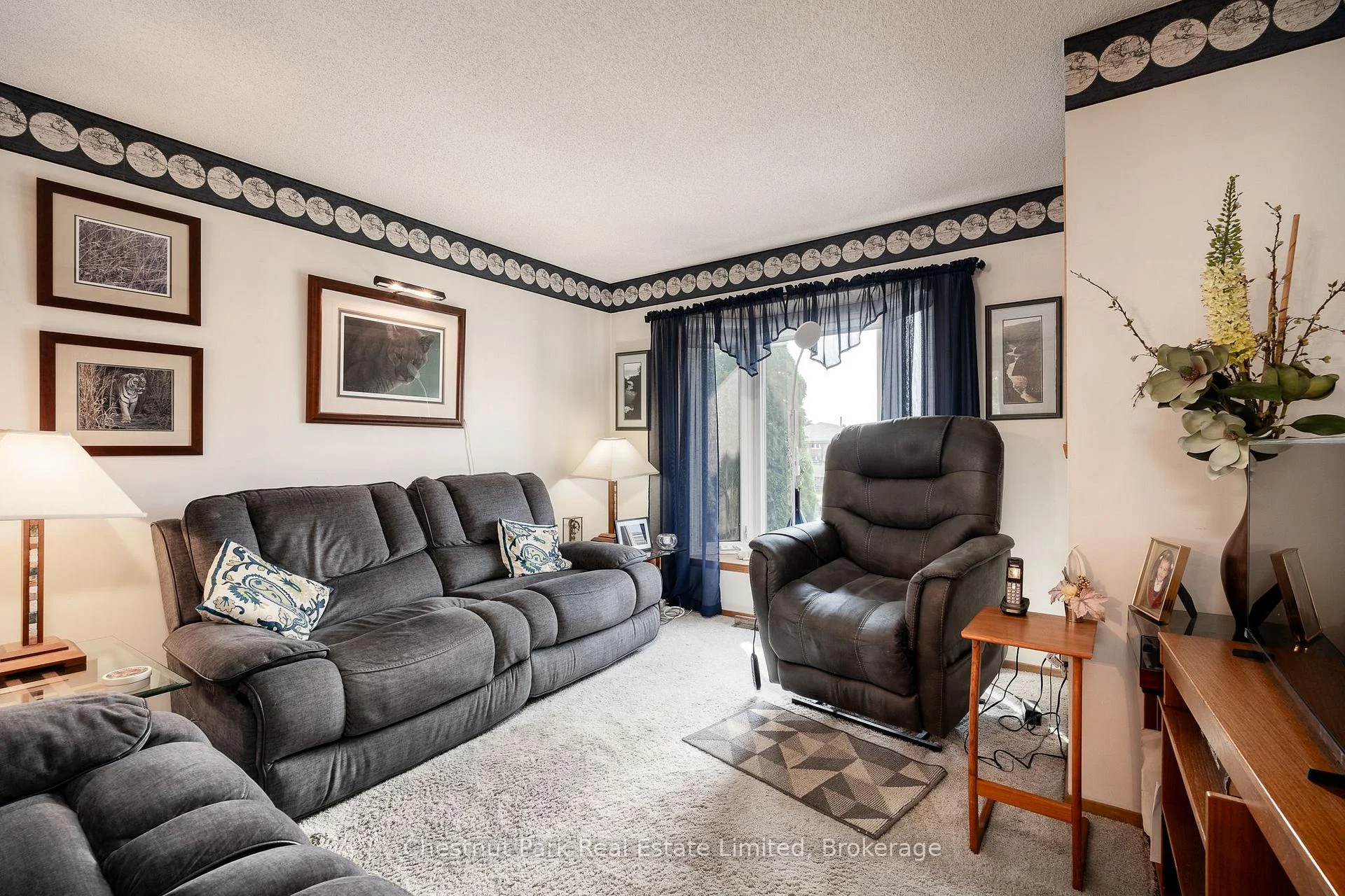 Photo 8 of 4 First Avenue, Prince Edward County, Wellington Ward — HOMEH