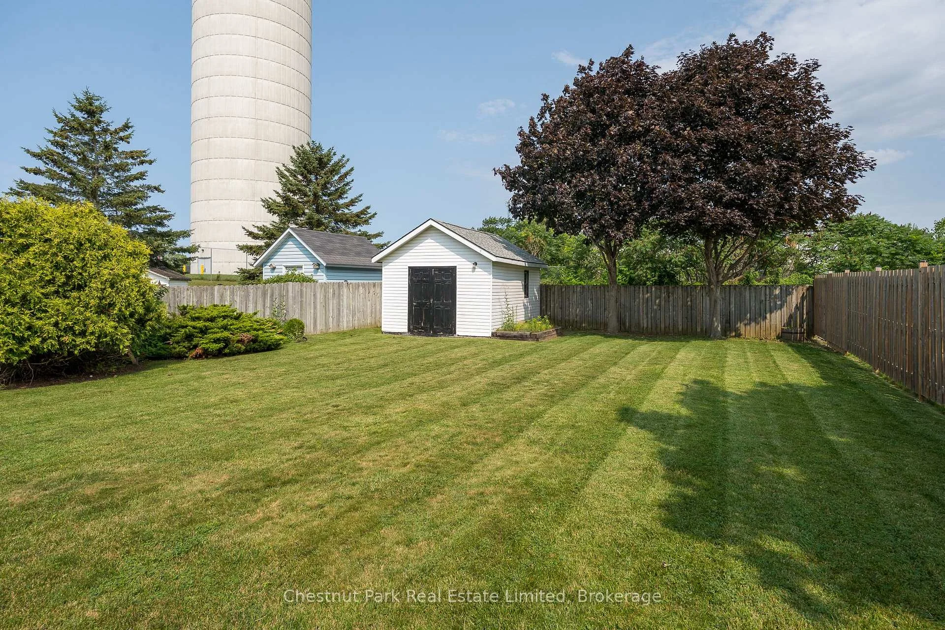 Photo 28 of 4 First Avenue, Prince Edward County, Wellington Ward — HOMEH