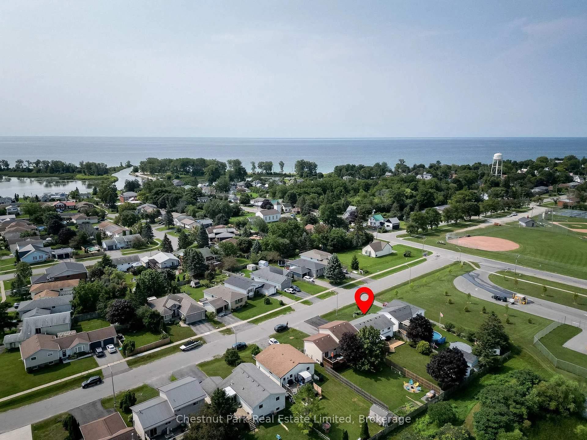 Photo 39 of 4 First Avenue, Prince Edward County, Wellington Ward — HOMEH