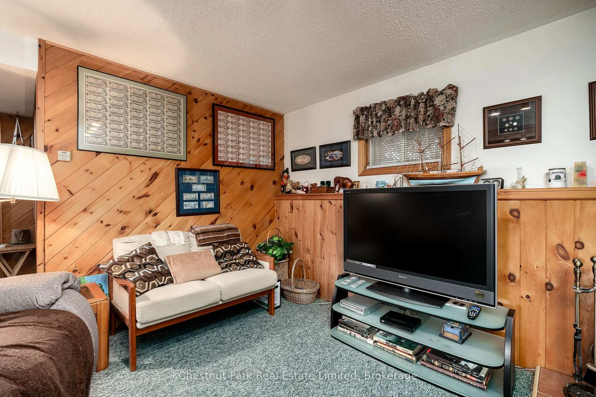 Photo 72 of 4 First Avenue, Prince Edward County, Wellington Ward — HOMEH