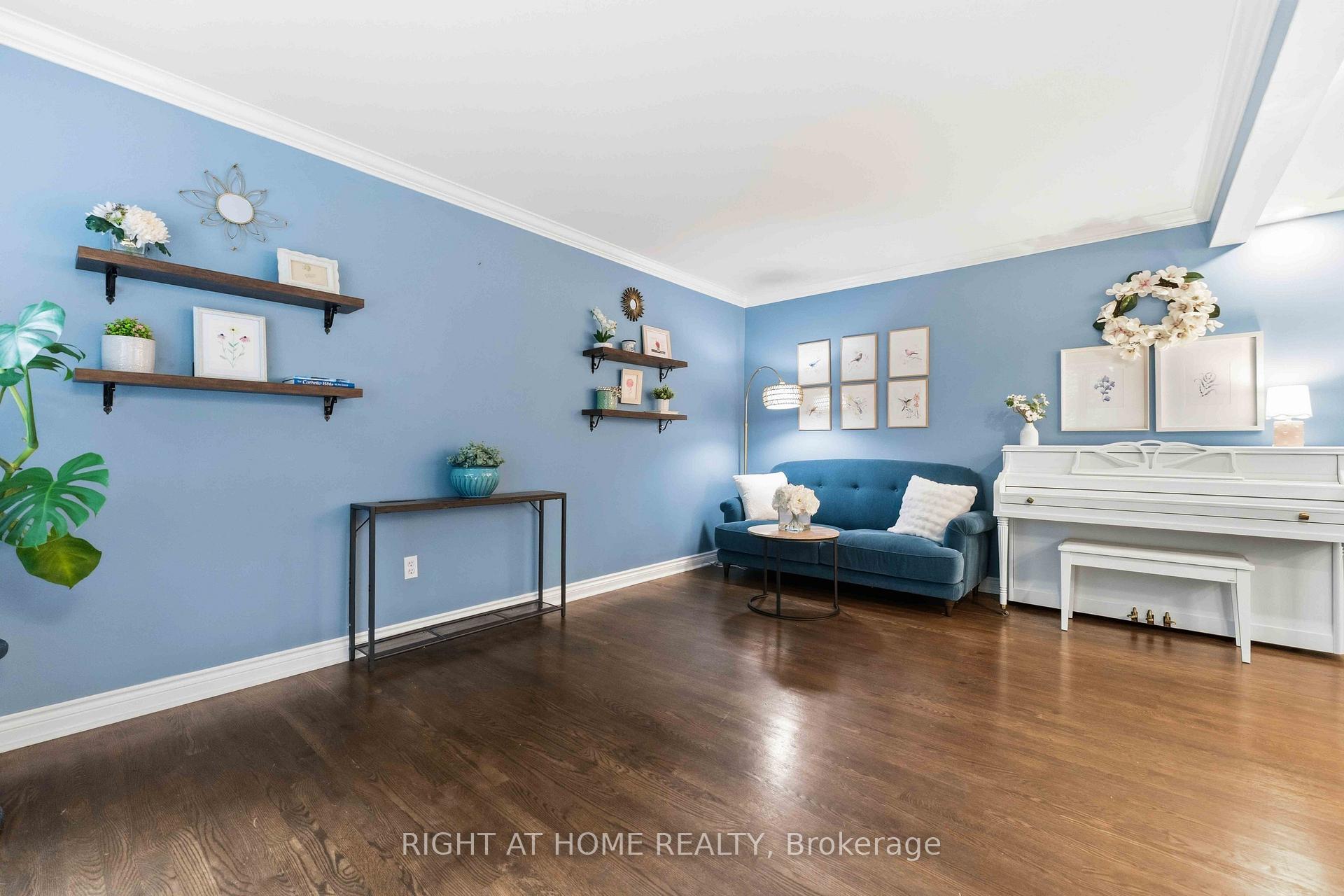 Photo 6 of 25 Waterton Crescent, Ottawa, Kanata - Bridlewood — HOMEH
