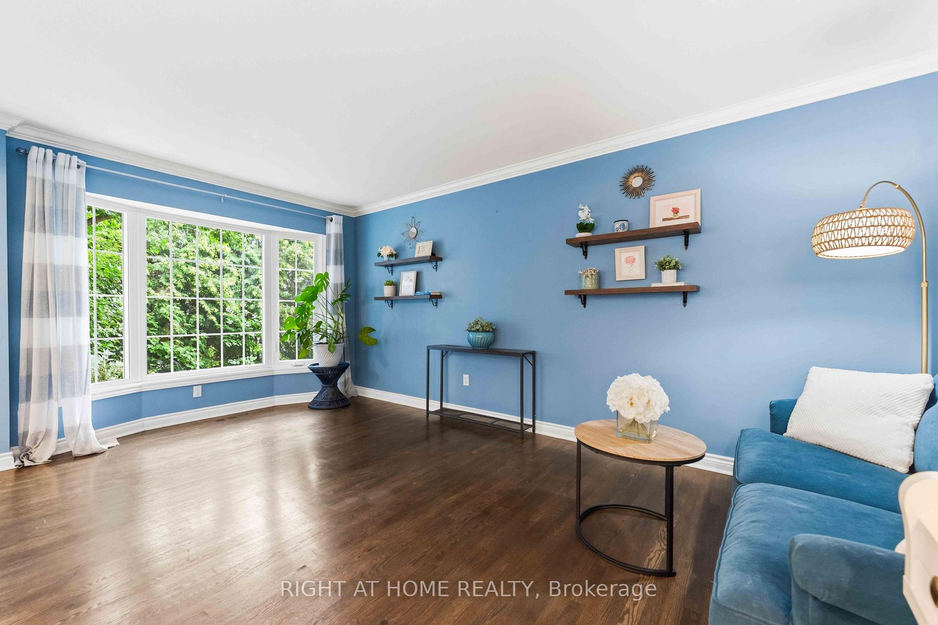 Photo 9 of 25 Waterton Crescent, Ottawa, Kanata - Bridlewood — HOMEH