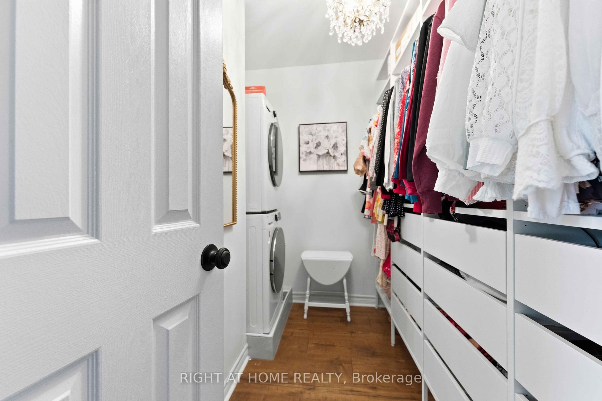 Photo 23 of 25 Waterton Crescent, Ottawa, Kanata - Bridlewood — HOMEH