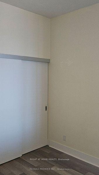 Photo 2 of Unit 2705, 32 Davenport Road, Toronto, The Annex — HOMEH