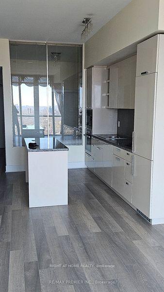 Photo 4 of Unit 2705, 32 Davenport Road, Toronto, The Annex — HOMEH