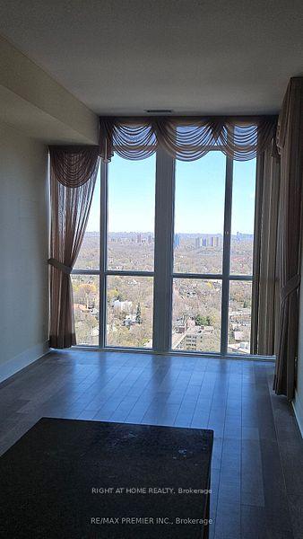 Photo 7 of Unit 2705, 32 Davenport Road, Toronto, The Annex — HOMEH