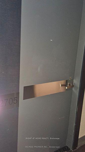 Photo 10 of Unit 2705, 32 Davenport Road, Toronto, The Annex — HOMEH
