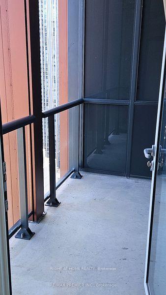 Photo 11 of Unit 2705, 32 Davenport Road, Toronto, The Annex — HOMEH