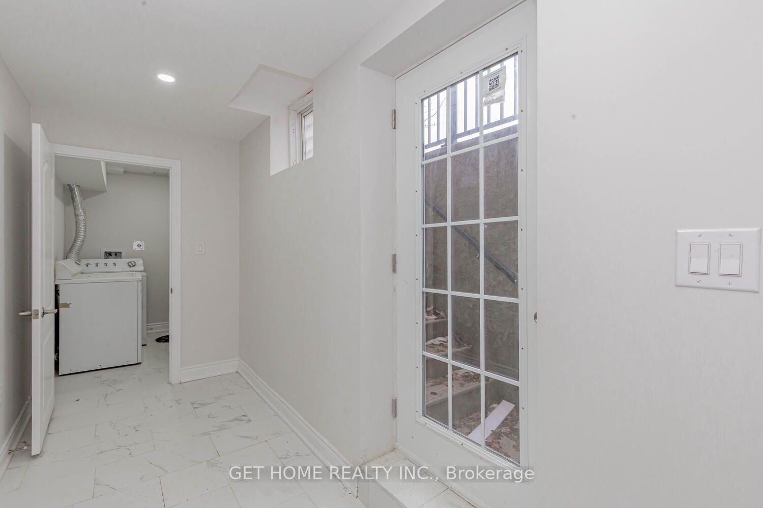 Photo 10 of Unit Bsmt, 1222 Christie Circle, Milton, Beaty — HOMEH