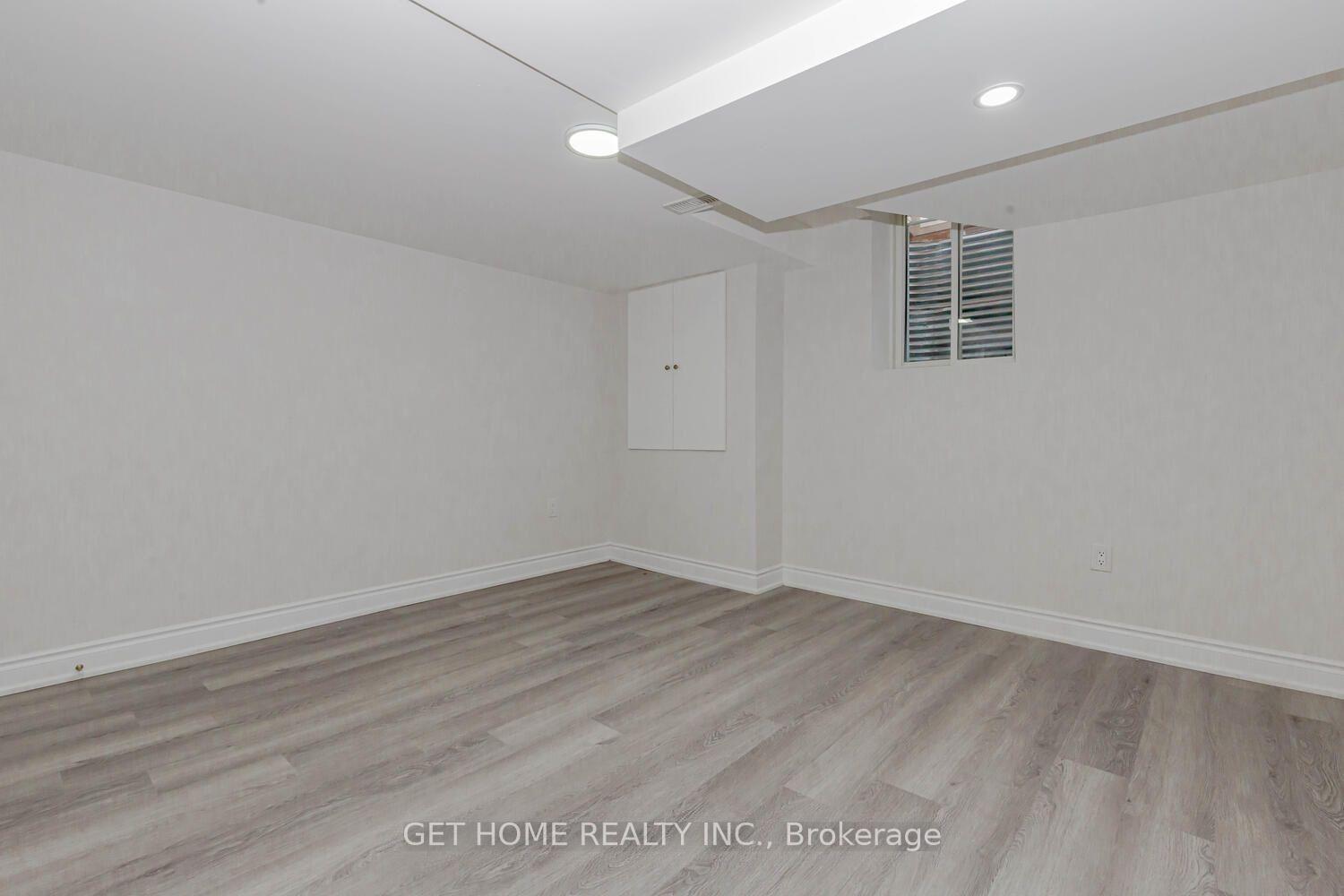 Photo 22 of Unit Bsmt, 1222 Christie Circle, Milton, Beaty — HOMEH
