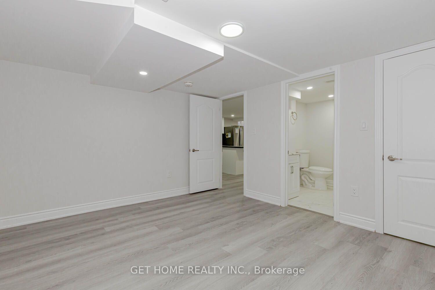 Photo 24 of Unit Bsmt, 1222 Christie Circle, Milton, Beaty — HOMEH