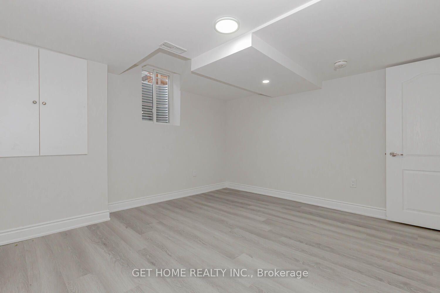 Photo 25 of Unit Bsmt, 1222 Christie Circle, Milton, Beaty — HOMEH