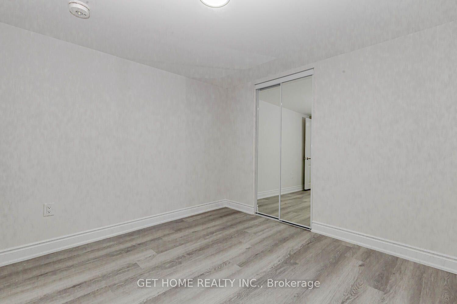 Photo 32 of Unit Bsmt, 1222 Christie Circle, Milton, Beaty — HOMEH