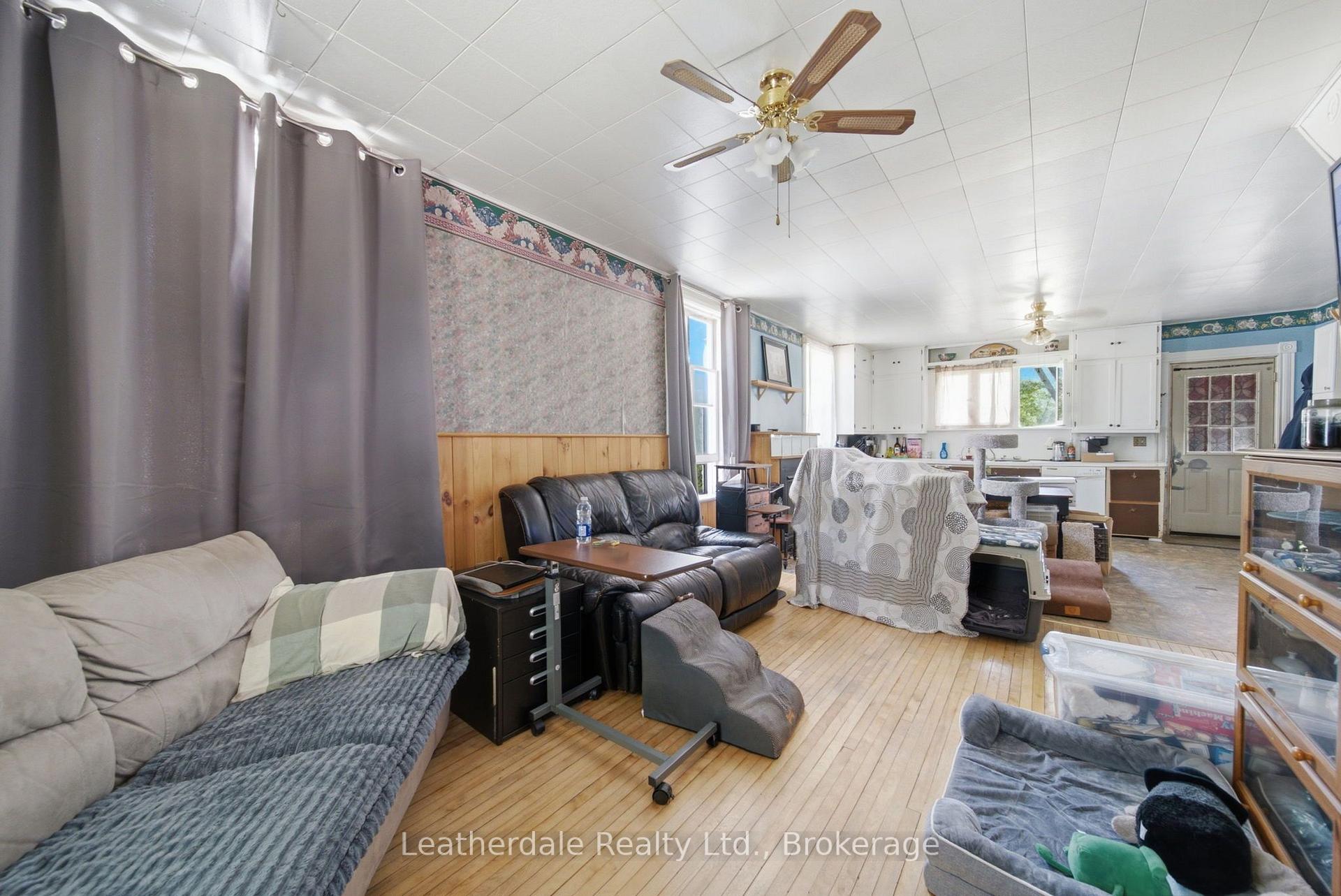Photo 3 of 87 Bond Street, Orillia — HOMEH
