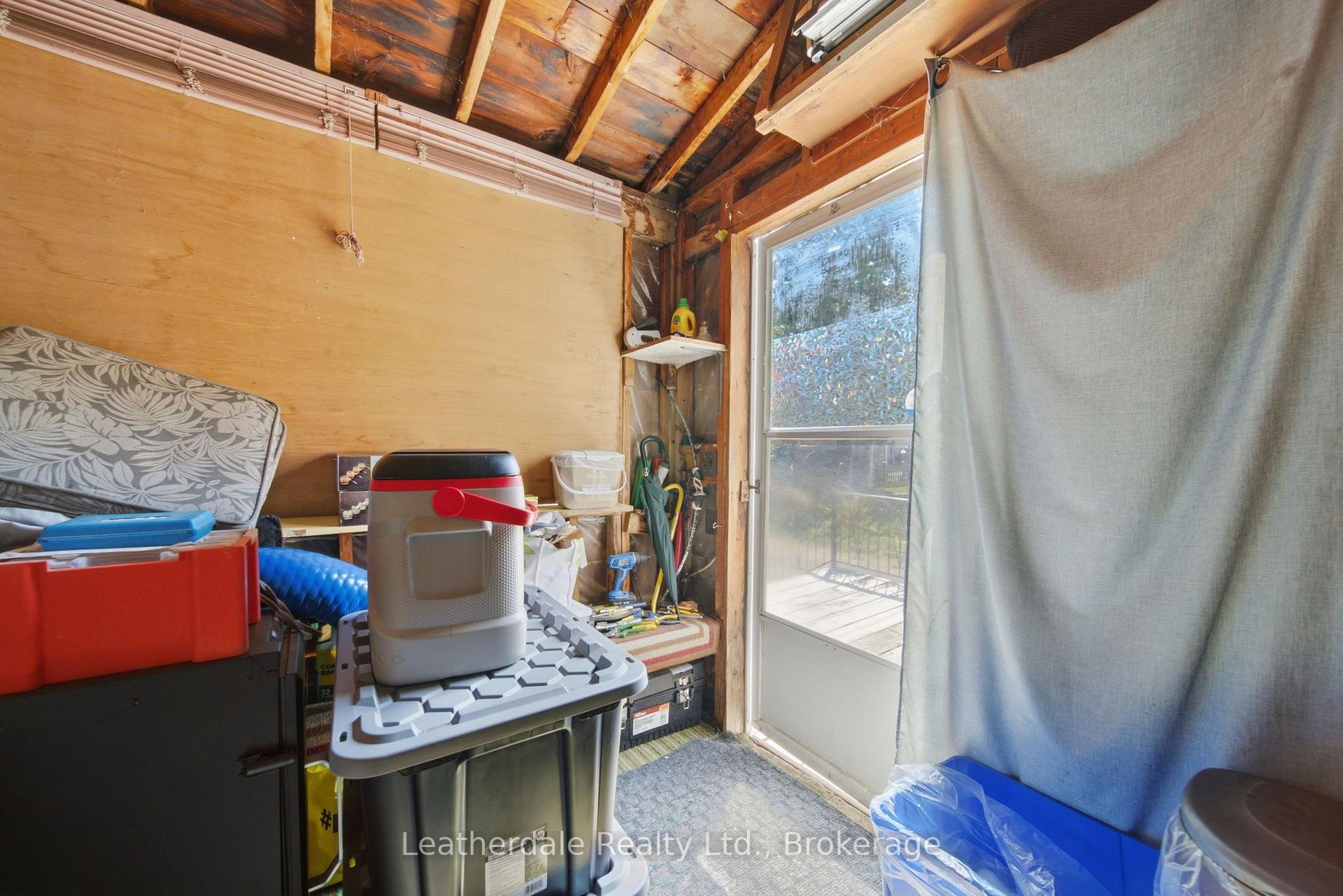 Photo 11 of 87 Bond Street, Orillia — HOMEH