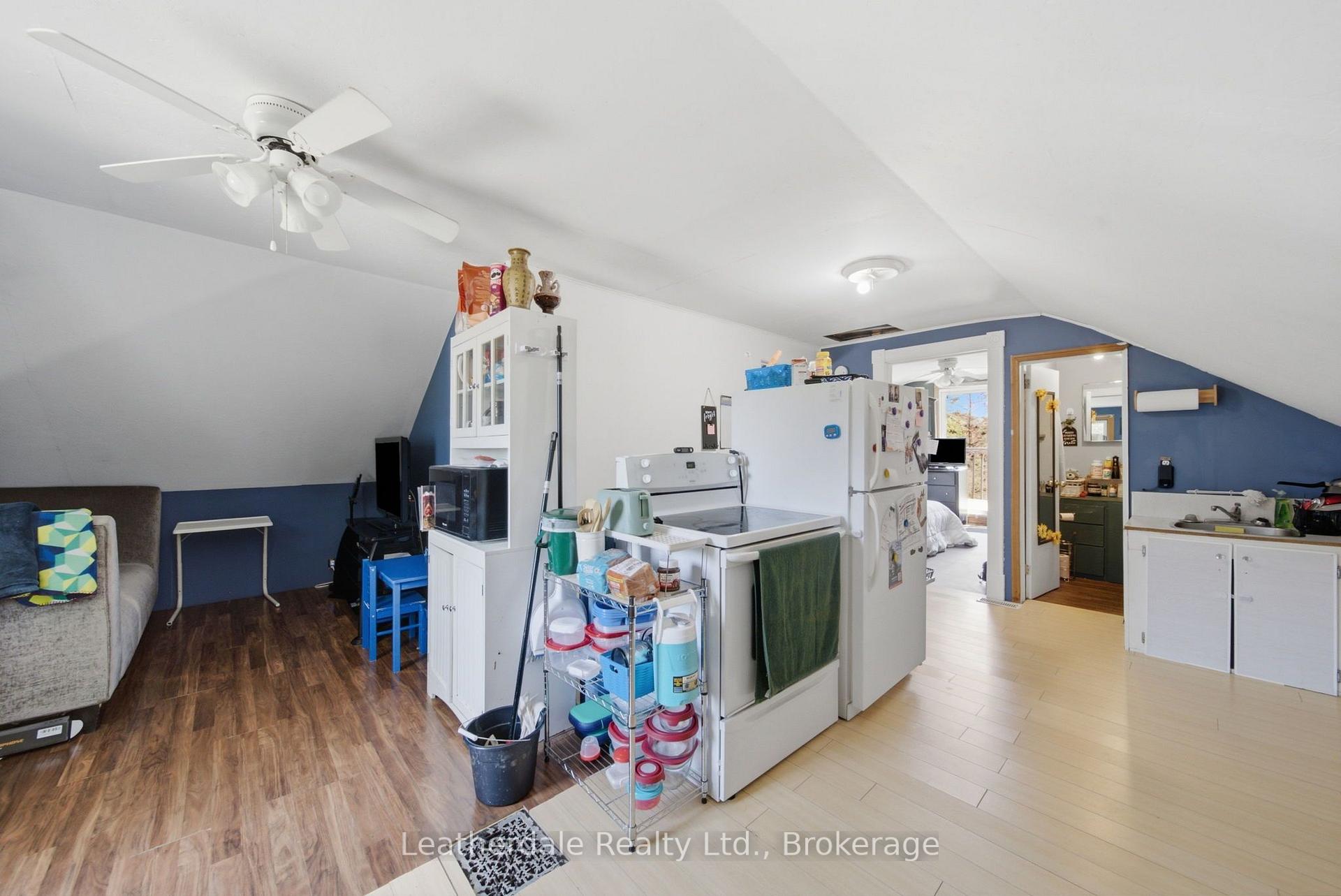 Photo 16 of 87 Bond Street, Orillia — HOMEH