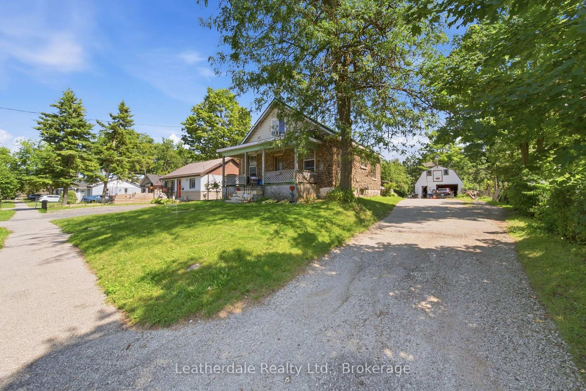 Photo 24 of 87 Bond Street, Orillia — HOMEH