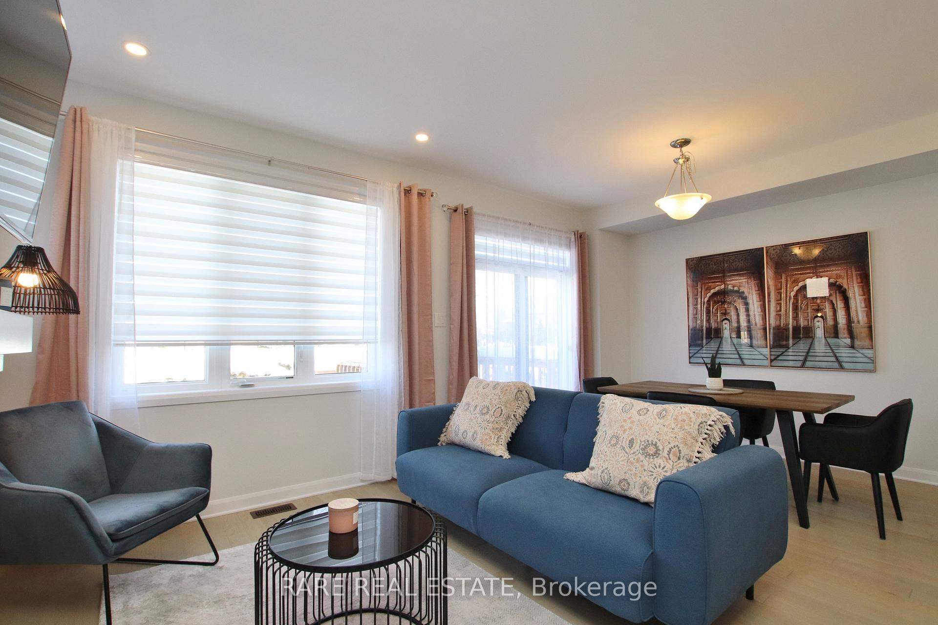Photo 7 of 126 Attwell Private, Ottawa, Kanata - Morgan's Grant/South March — HOMEH