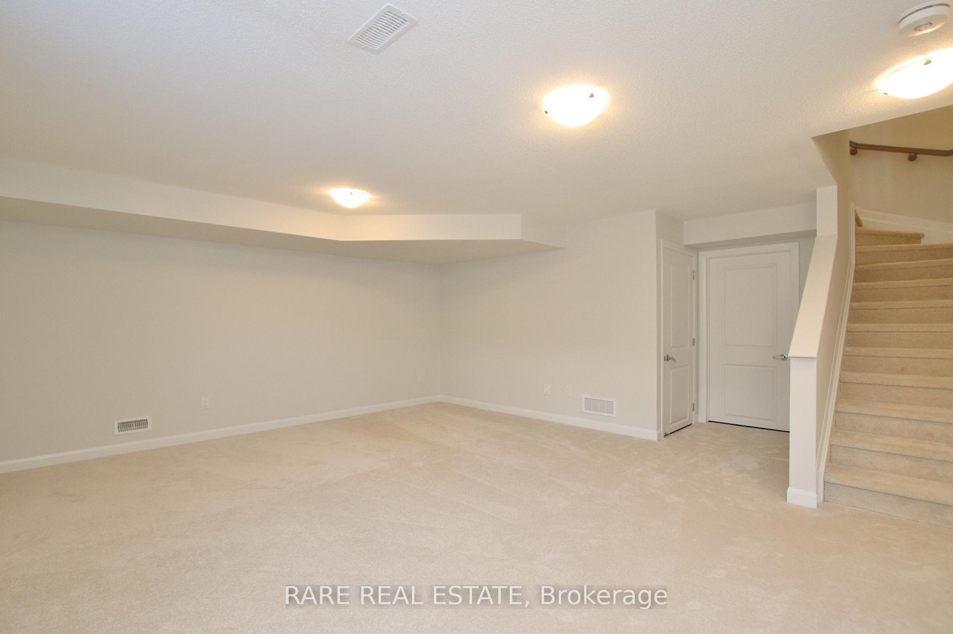 Photo 22 of 126 Attwell Private, Ottawa, Kanata - Morgan's Grant/South March — HOMEH