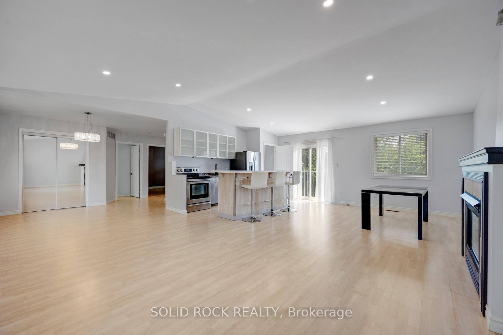 Photo 16 of 5372 Spruce Avenue, Burlington, Appleby — HOMEH