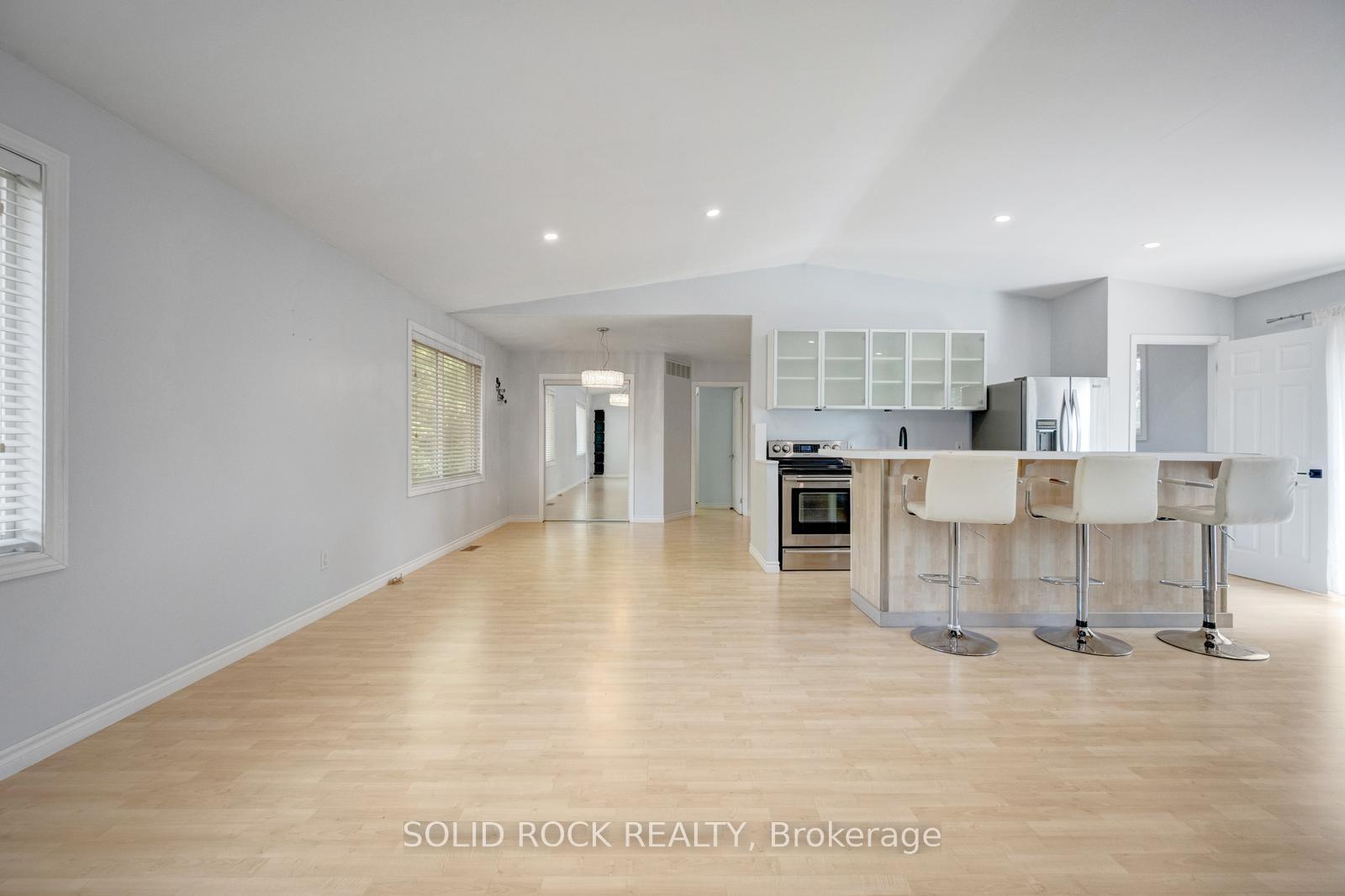 Photo 17 of 5372 Spruce Avenue, Burlington, Appleby — HOMEH