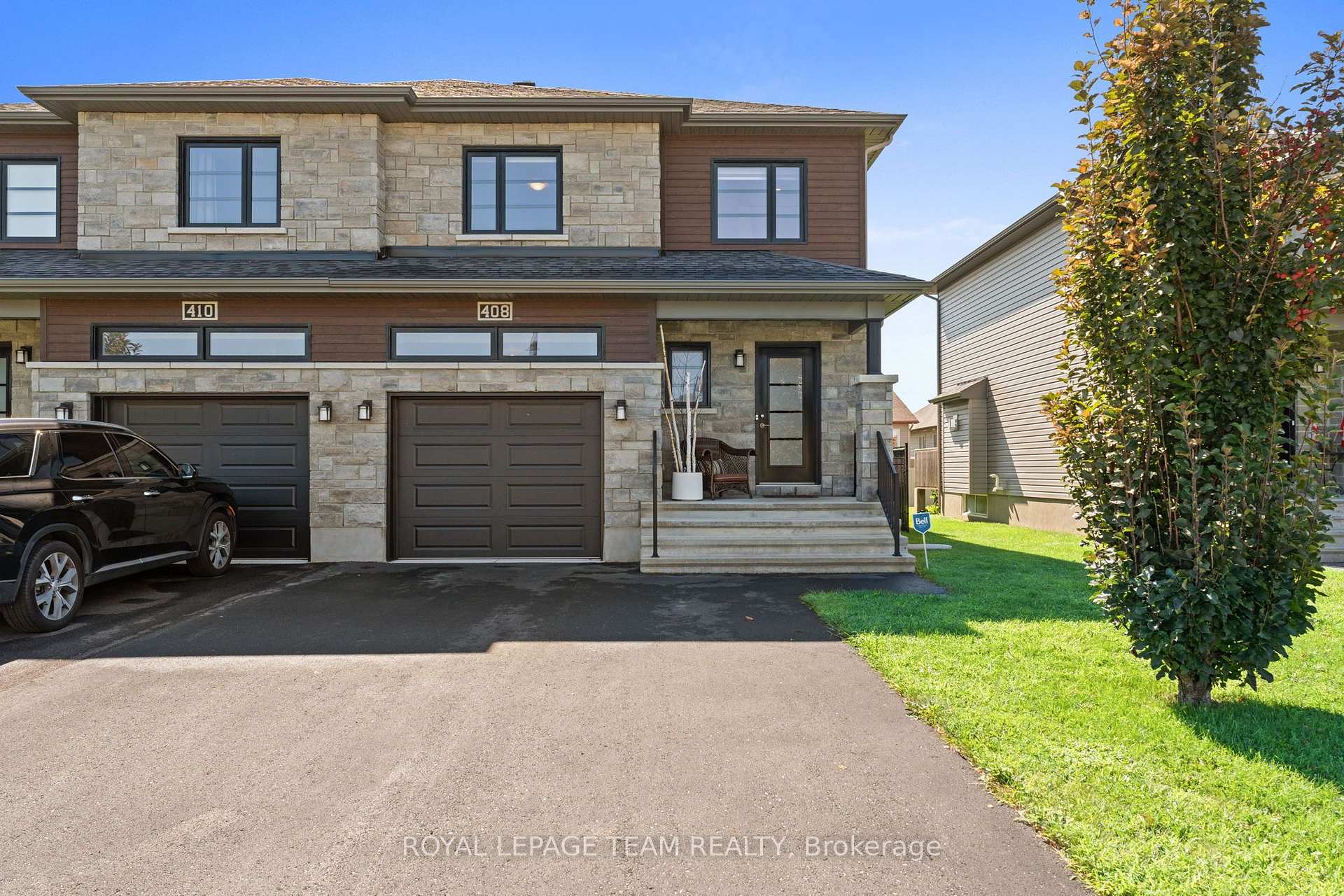 Photo 2 of 408 Twilight Avenue, Russell, Village of Russell — HOMEH