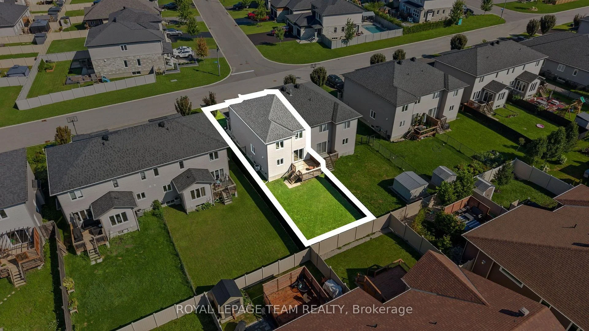 Photo 40 of 408 Twilight Avenue, Russell, Village of Russell — HOMEH