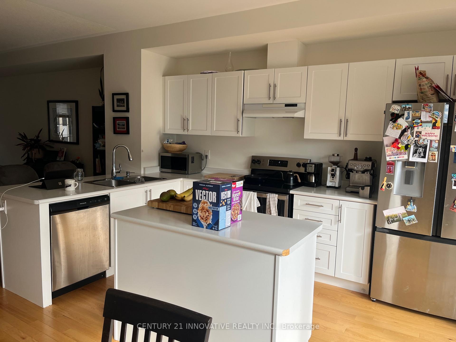 Photo 4 of 25 Clarington Boulevard, Clarington, Bowmanville — HOMEH