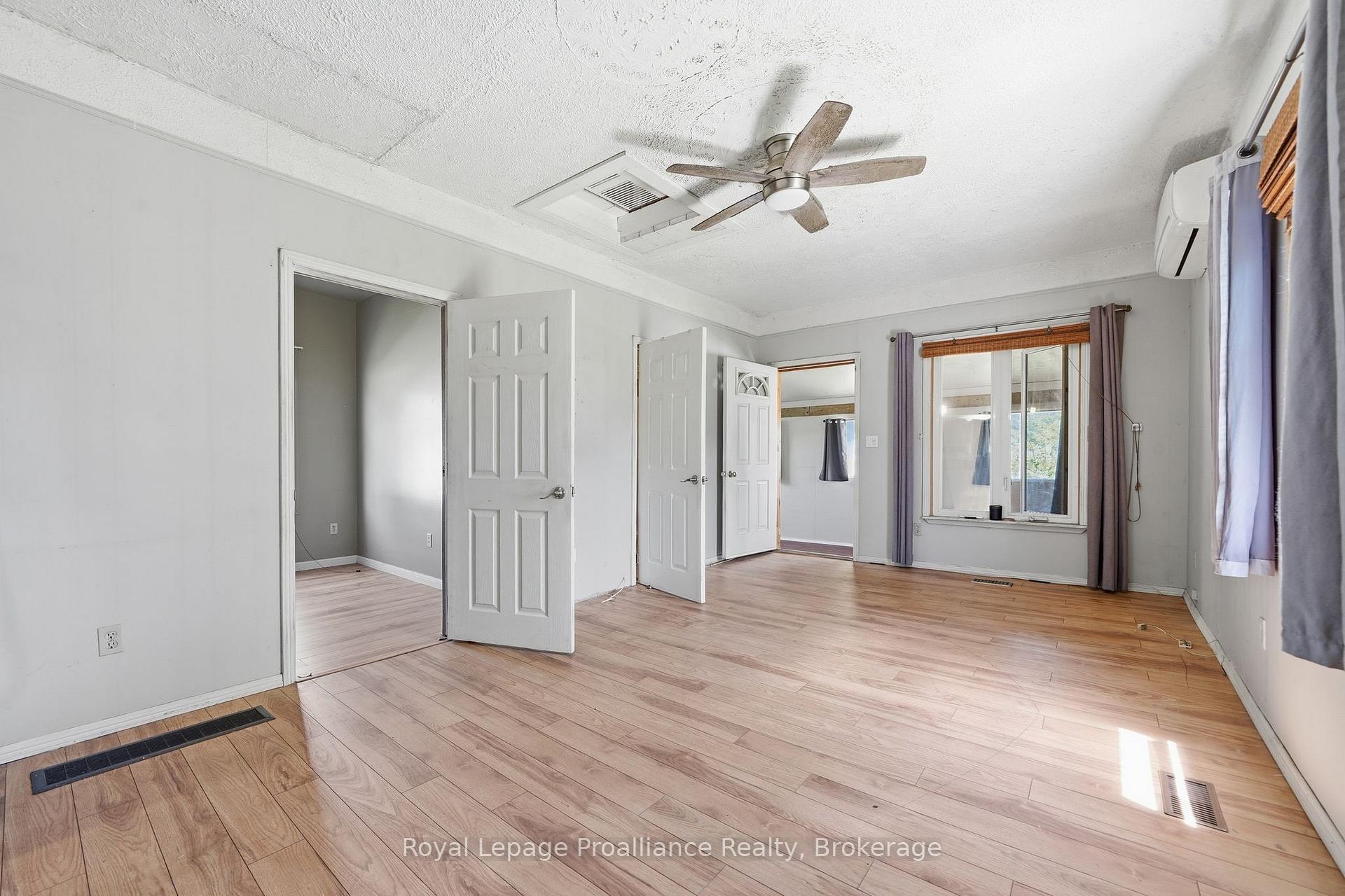 Photo 19 of 252 Sidney Street, Quinte West, Trenton Ward — HOMEH