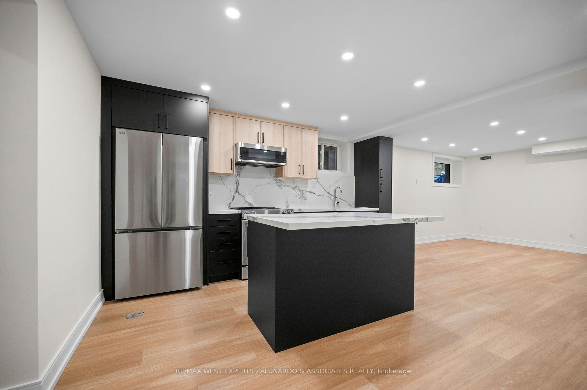 Photo 7 of Unit 1, 412 Glenholme Avenue, Toronto, Oakwood Village — HOMEH