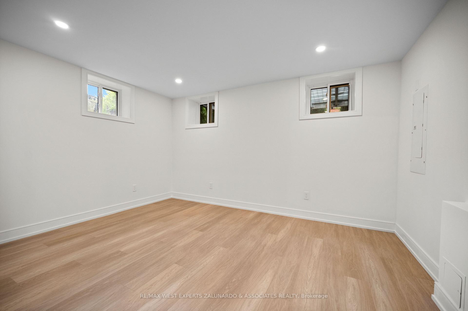 Photo 12 of Unit 1, 412 Glenholme Avenue, Toronto, Oakwood Village — HOMEH