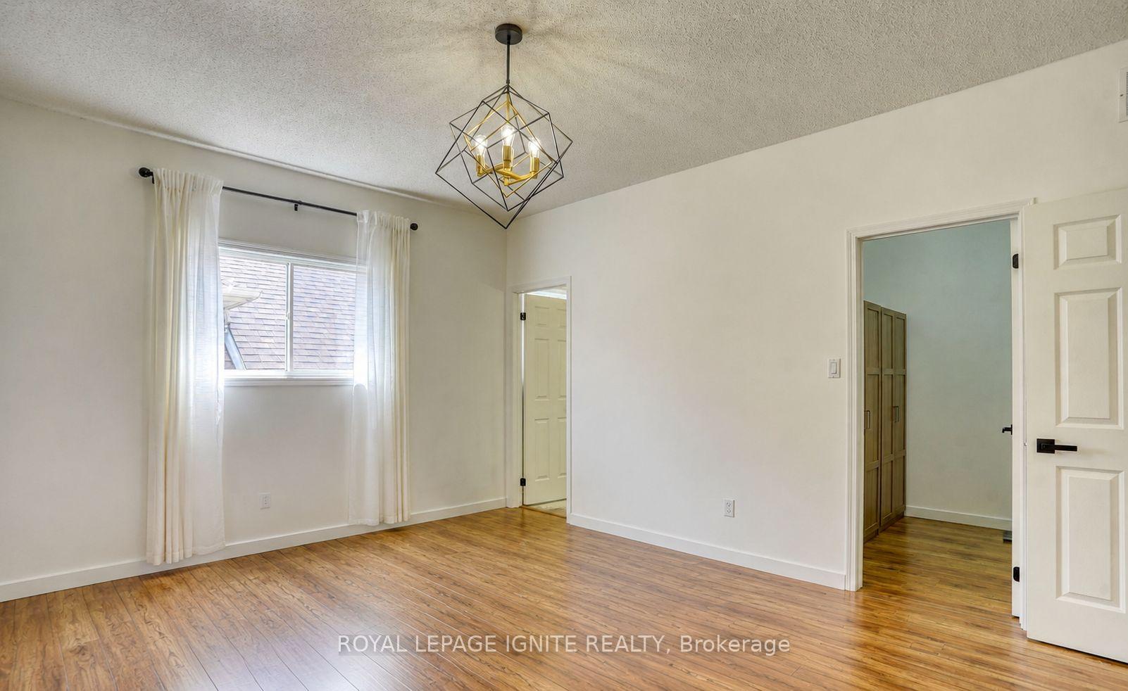 Photo 26 of 604 Woodmount Crescent, Oshawa, Samac — HOMEH