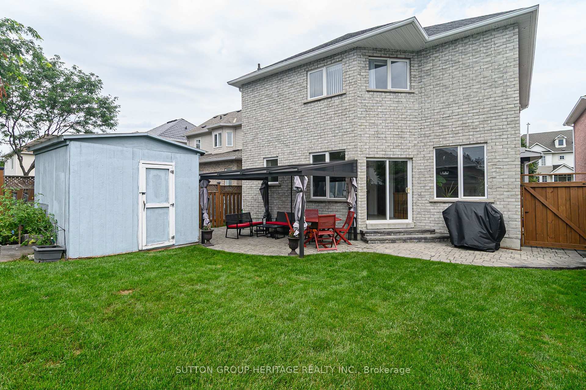 Photo 46 of 4 Divine Drive, Whitby, Rolling Acres — HOMEH