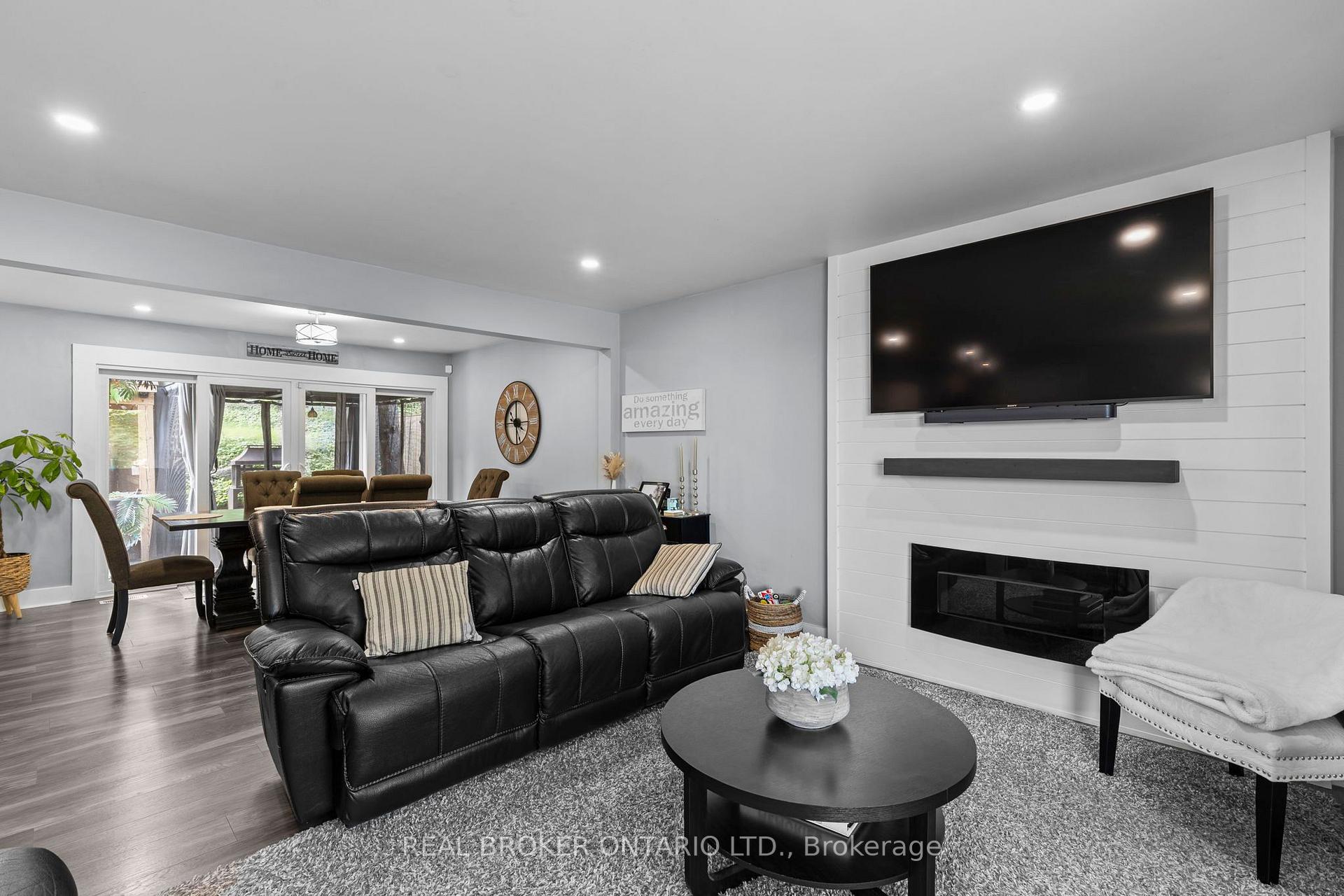 Photo 6 of 92 Quinn Avenue, Orillia — HOMEH