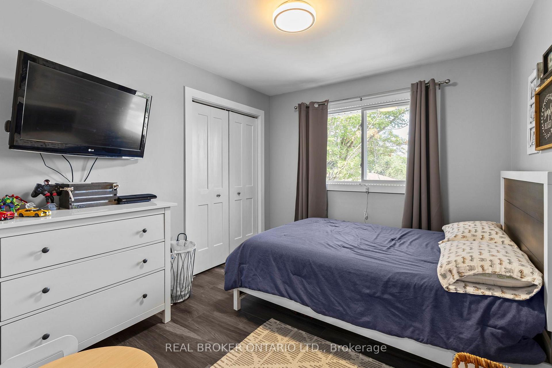 Photo 17 of 92 Quinn Avenue, Orillia — HOMEH
