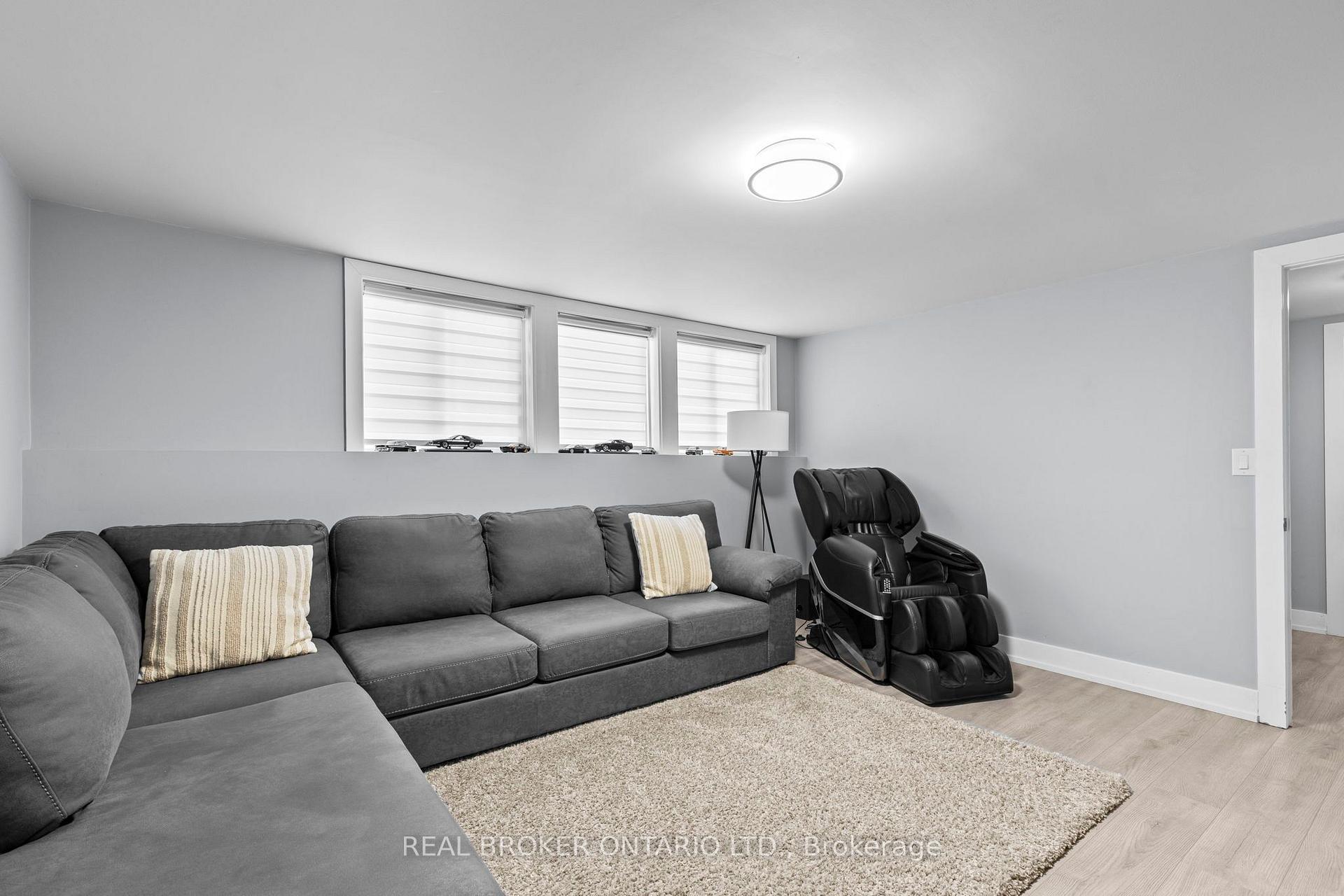 Photo 20 of 92 Quinn Avenue, Orillia — HOMEH