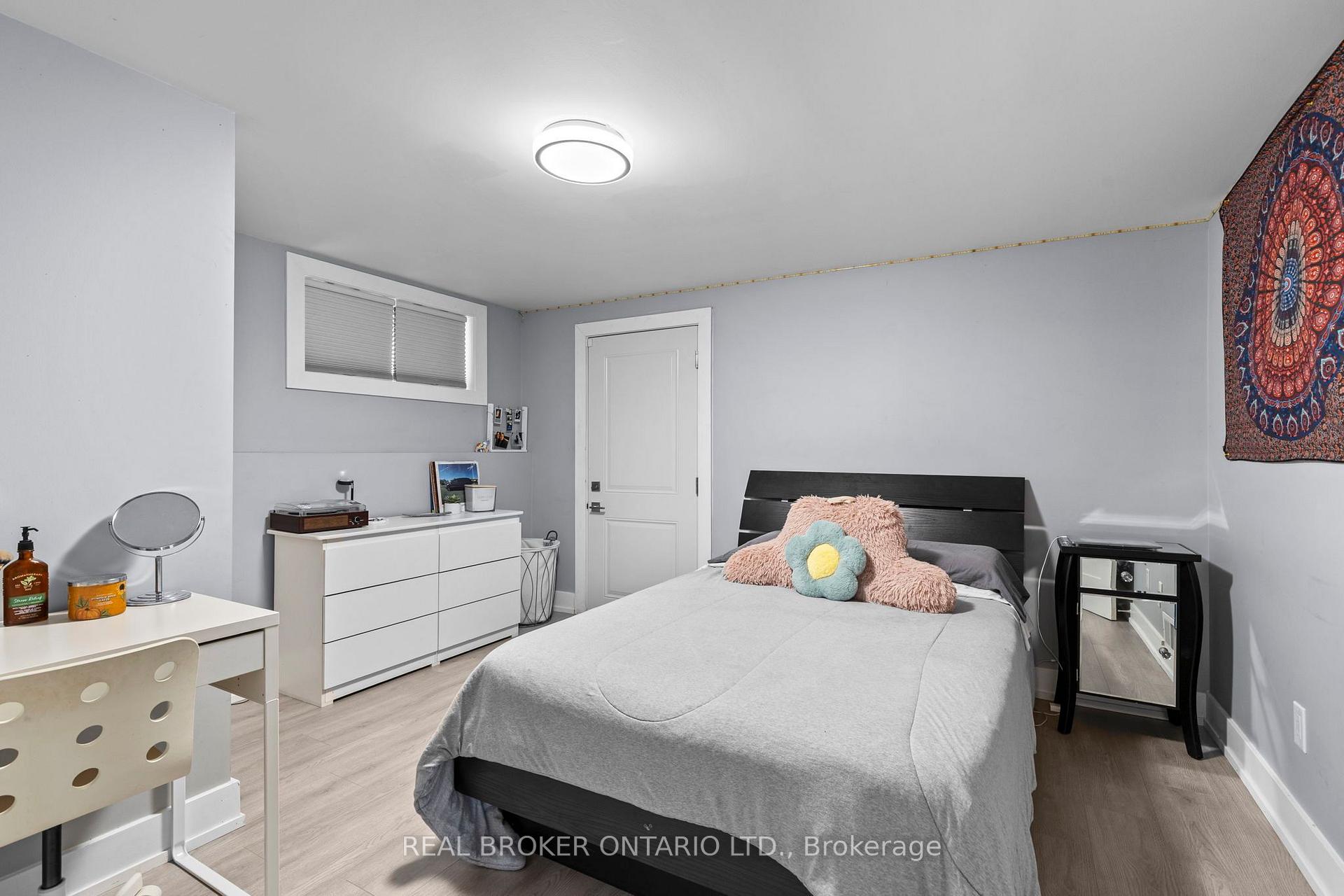 Photo 21 of 92 Quinn Avenue, Orillia — HOMEH