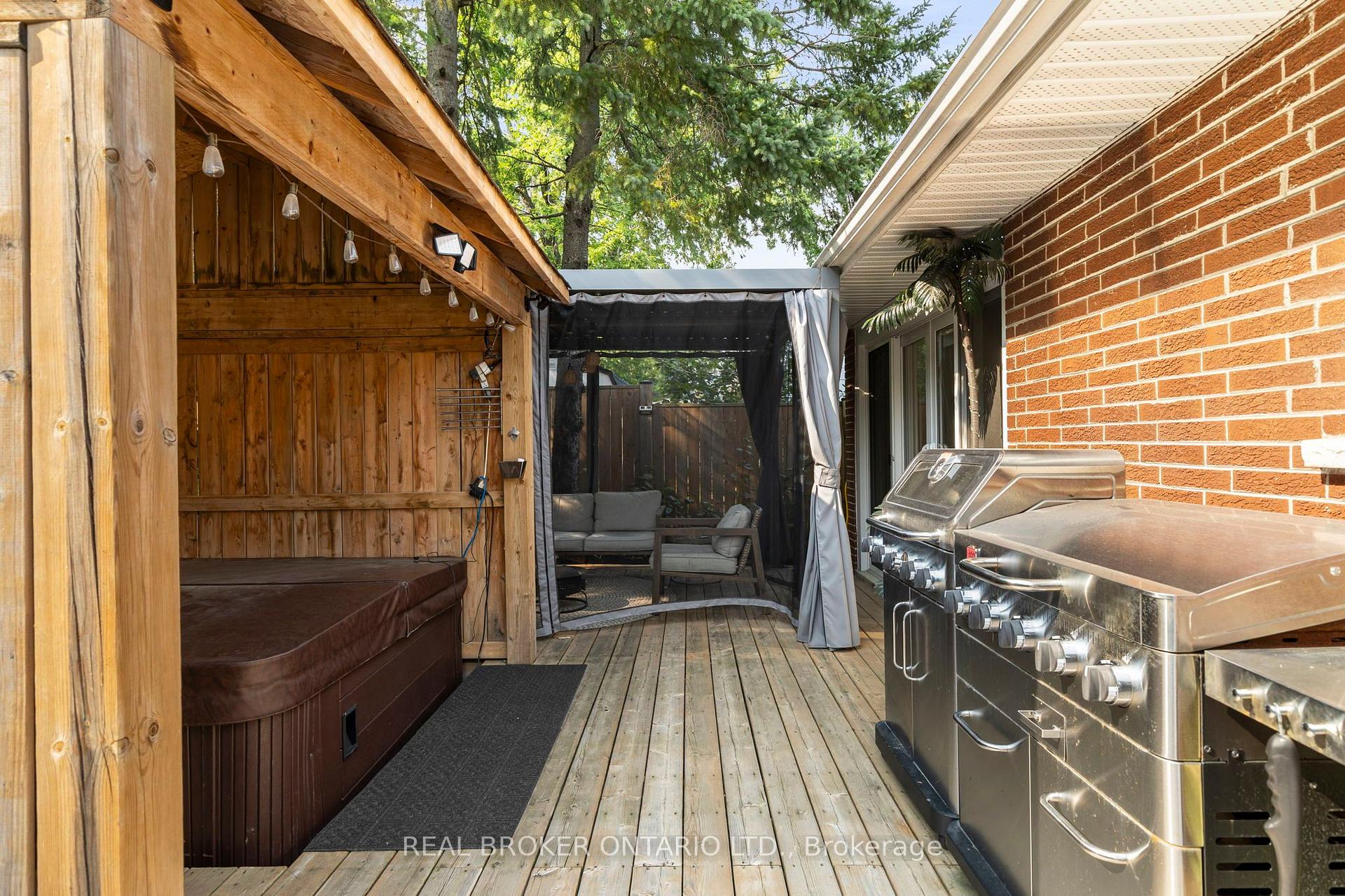 Photo 29 of 92 Quinn Avenue, Orillia — HOMEH
