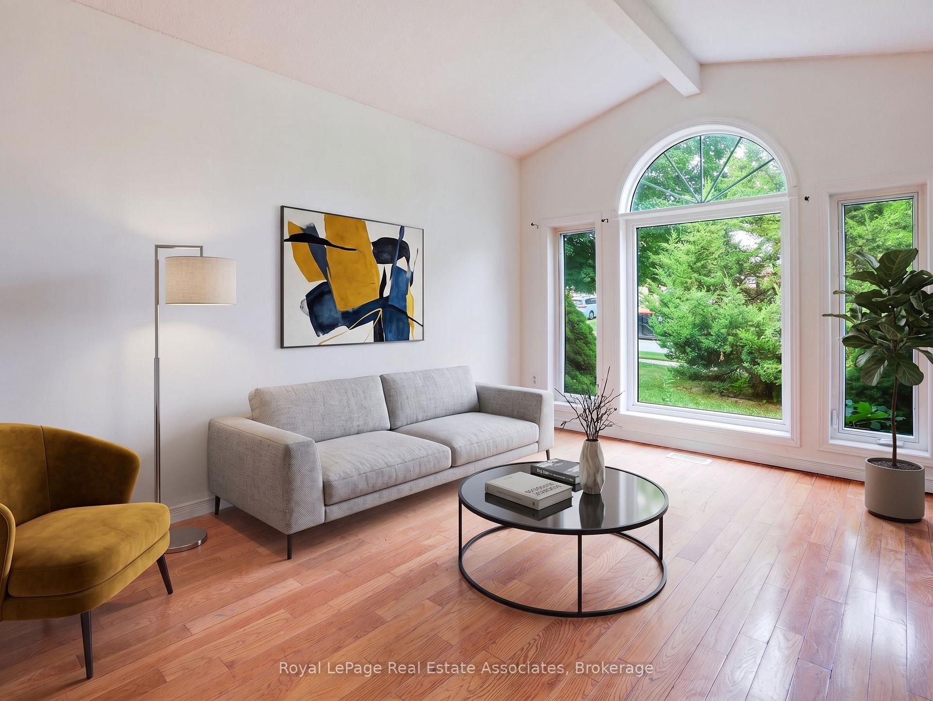 Photo 1 of 26 Mclachlan Place, Guelph, Willow West/Sugarbush/West Acres — HOMEH