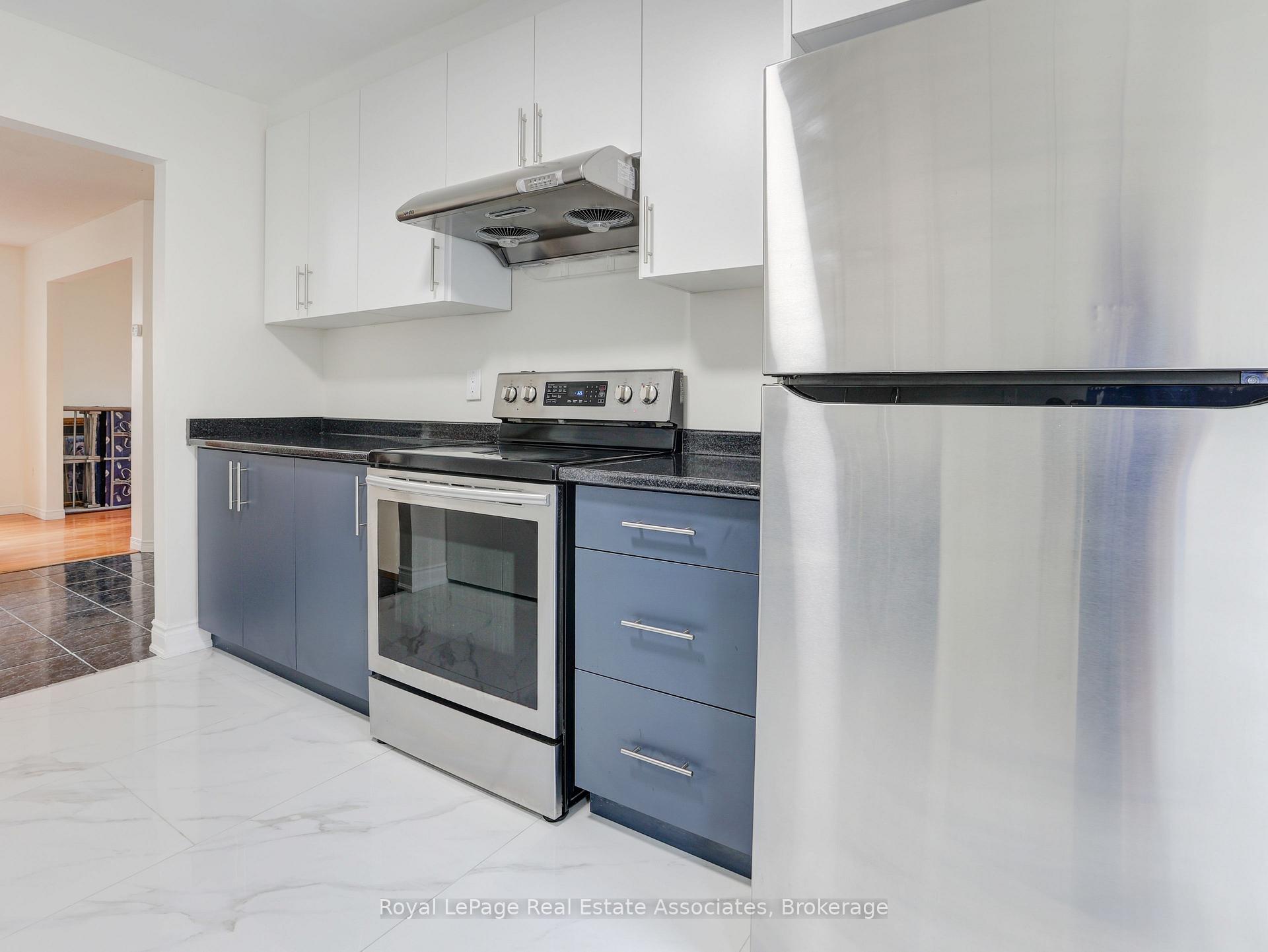 Photo 11 of 26 Mclachlan Place, Guelph, Willow West/Sugarbush/West Acres — HOMEH