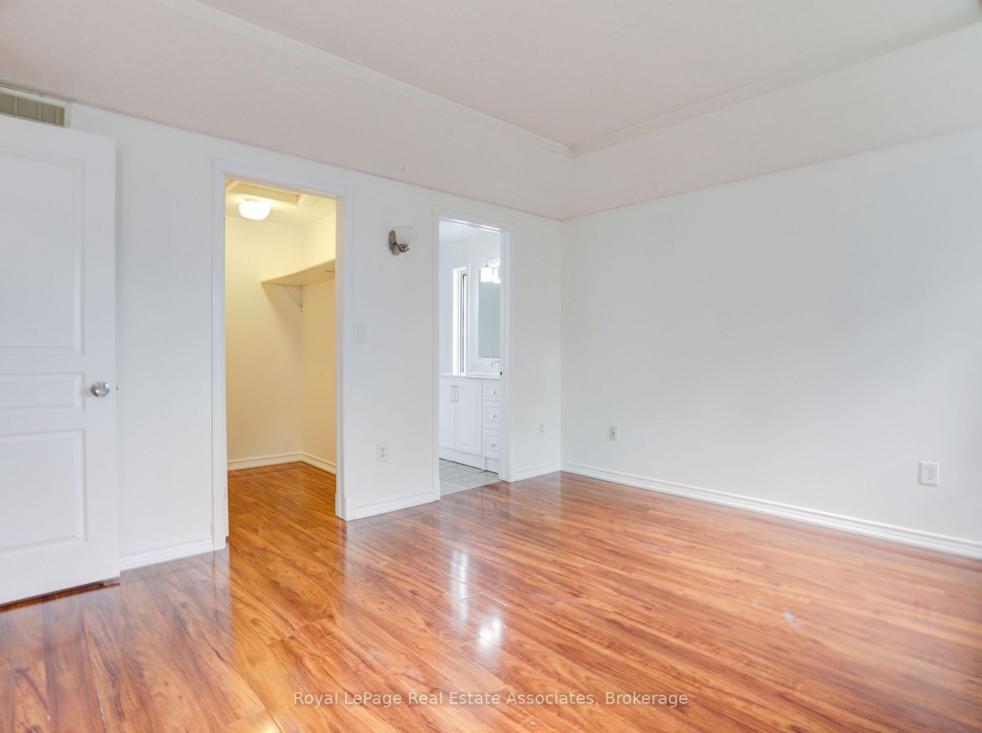Photo 17 of 26 Mclachlan Place, Guelph, Willow West/Sugarbush/West Acres — HOMEH