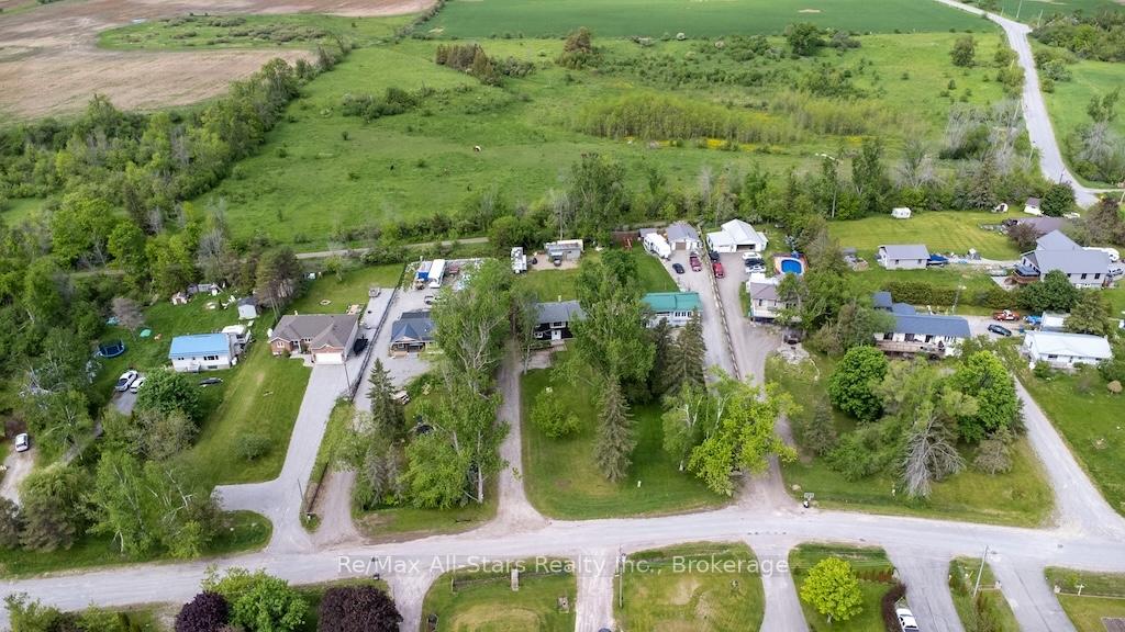 Photo 37 of 9 Riverside Drive, Kawartha Lakes, Lindsay — HOMEH