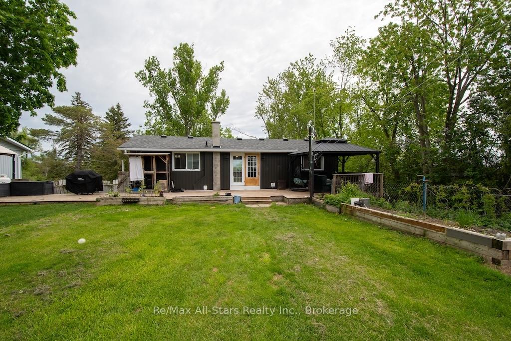 Photo 43 of 9 Riverside Drive, Kawartha Lakes, Lindsay — HOMEH