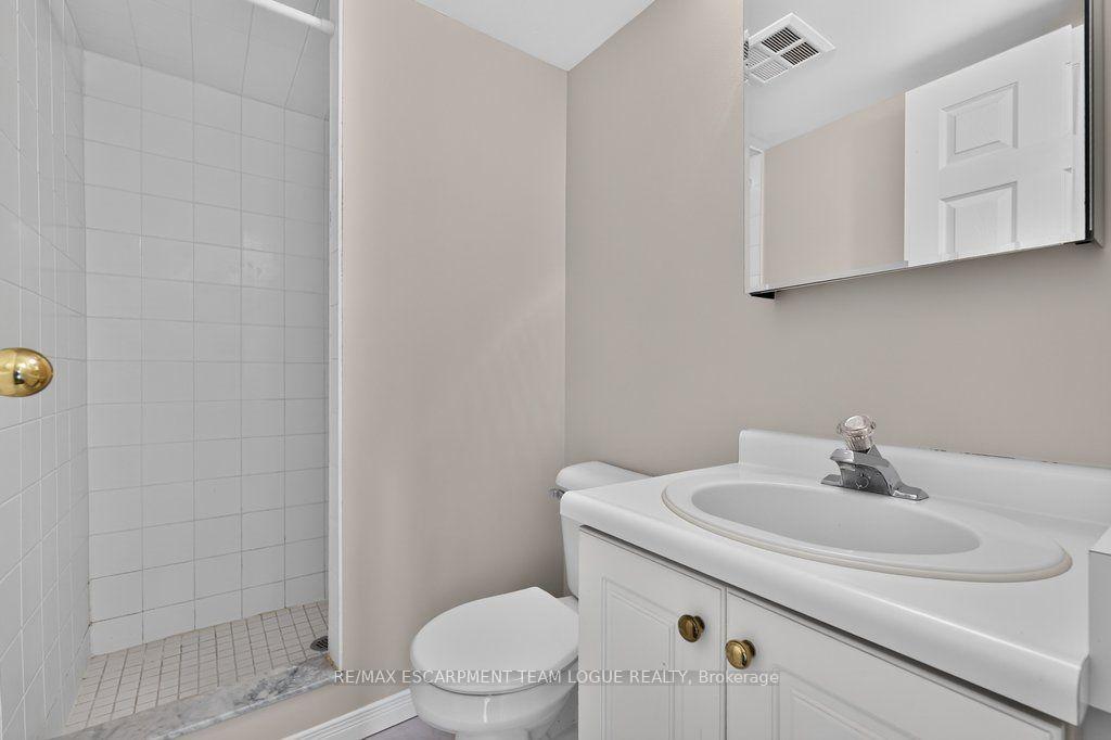 Photo 34 of Unit 212, 3499 Upper Middle Road, Burlington, Headon — HOMEH