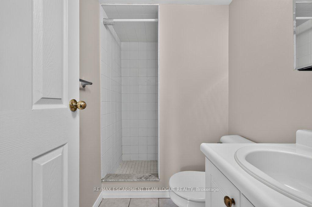 Photo 35 of Unit 212, 3499 Upper Middle Road, Burlington, Headon — HOMEH