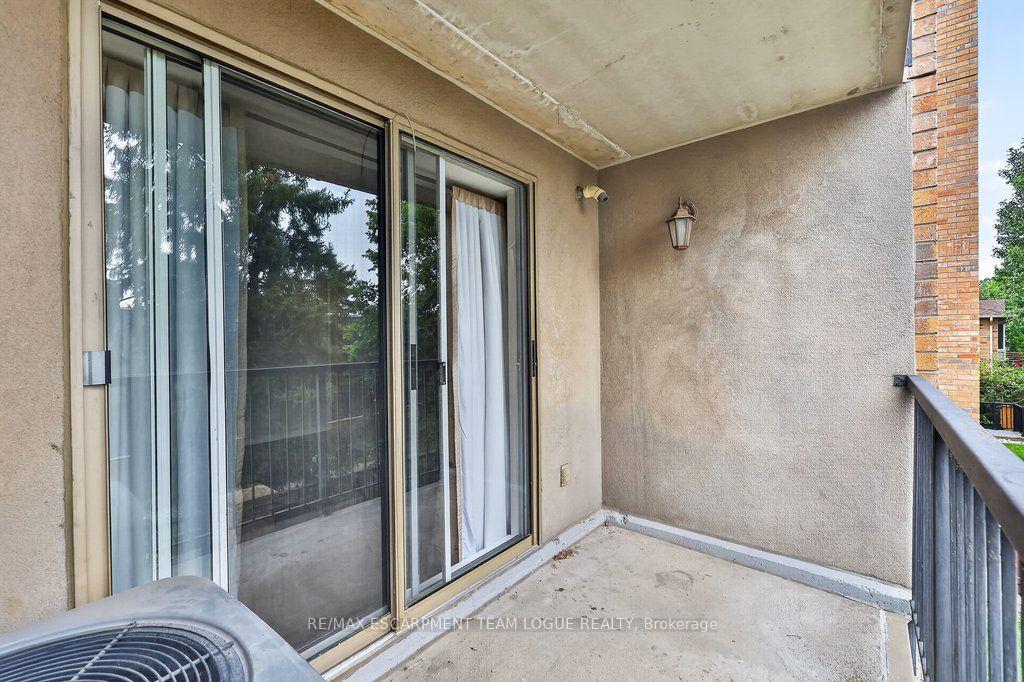 Photo 41 of Unit 212, 3499 Upper Middle Road, Burlington, Headon — HOMEH
