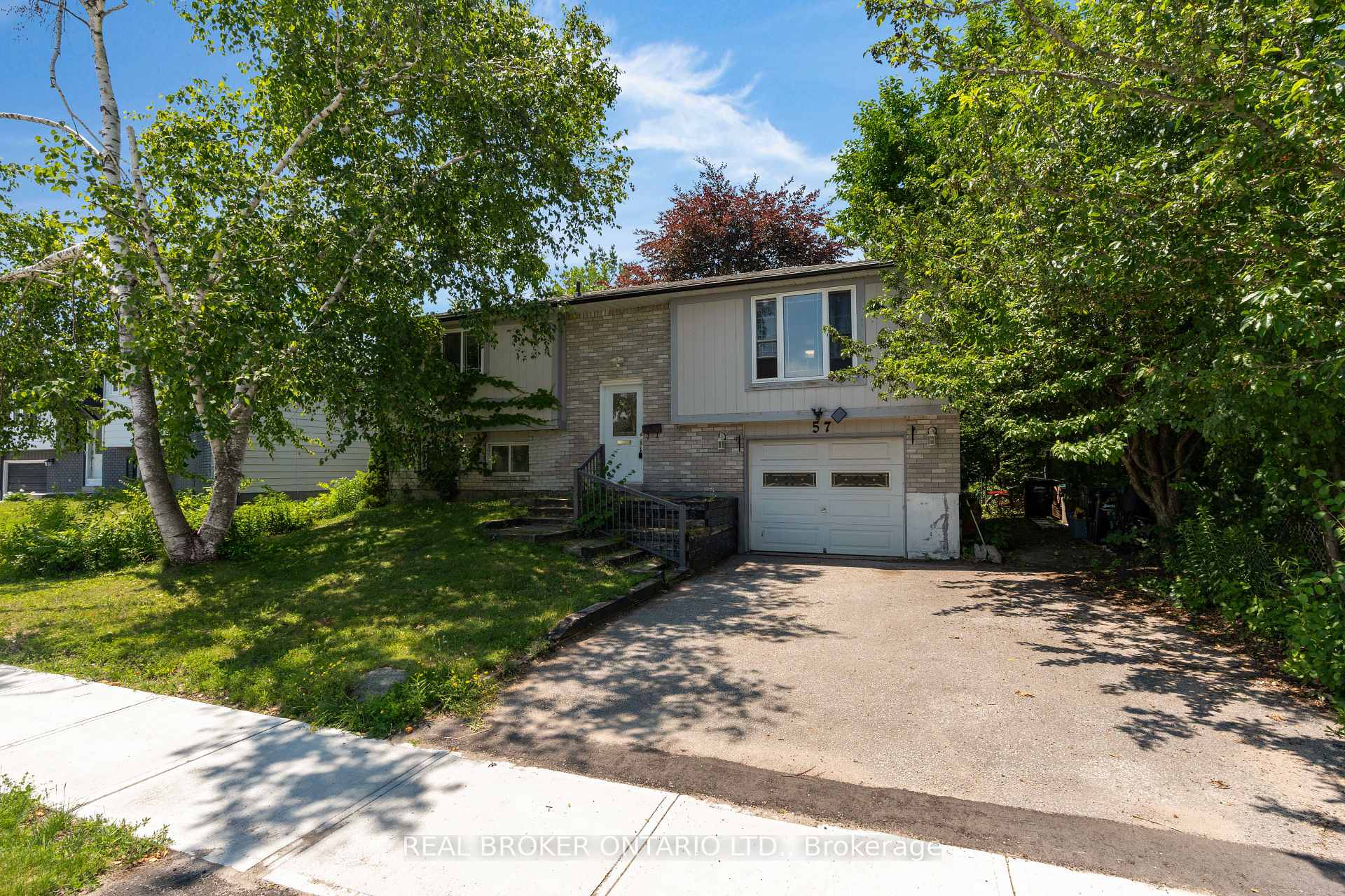 Photo 1 of 57 Bernick Drive, Barrie, Grove East — HOMEH