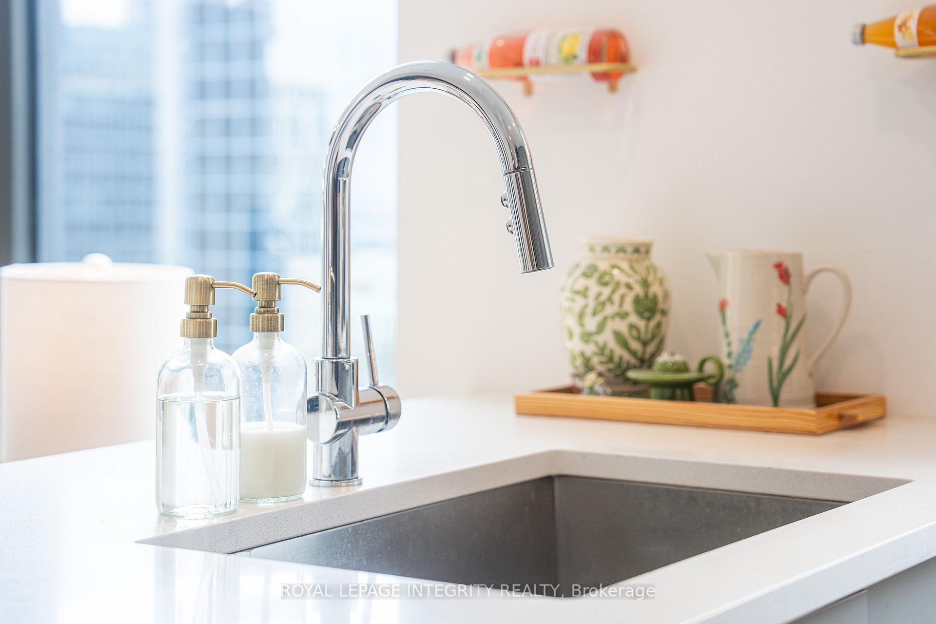 Photo 18 of Unit 1907, 340 Queen Street, Ottawa, Ottawa Centre — HOMEH