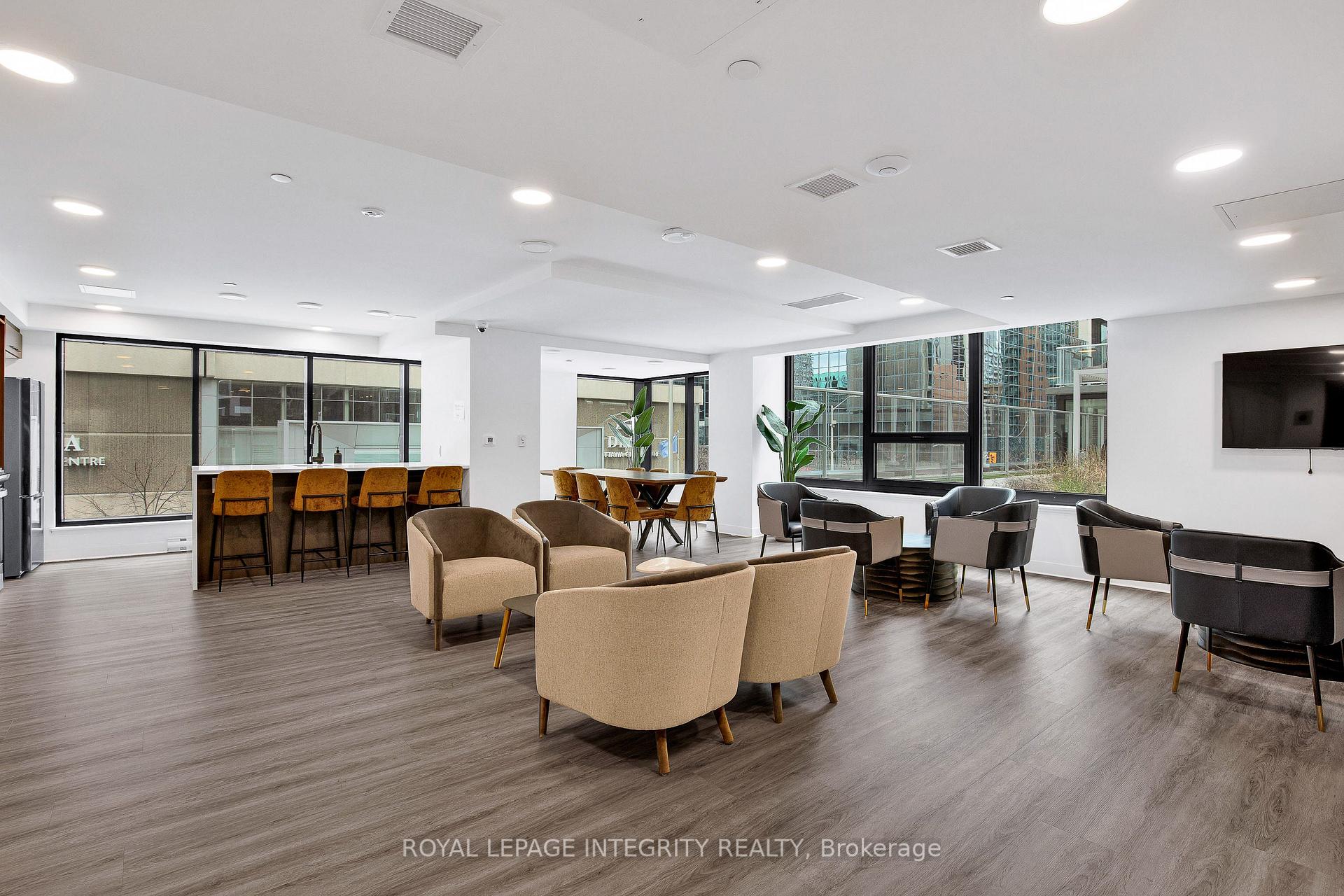 Photo 36 of Unit 1907, 340 Queen Street, Ottawa, Ottawa Centre — HOMEH