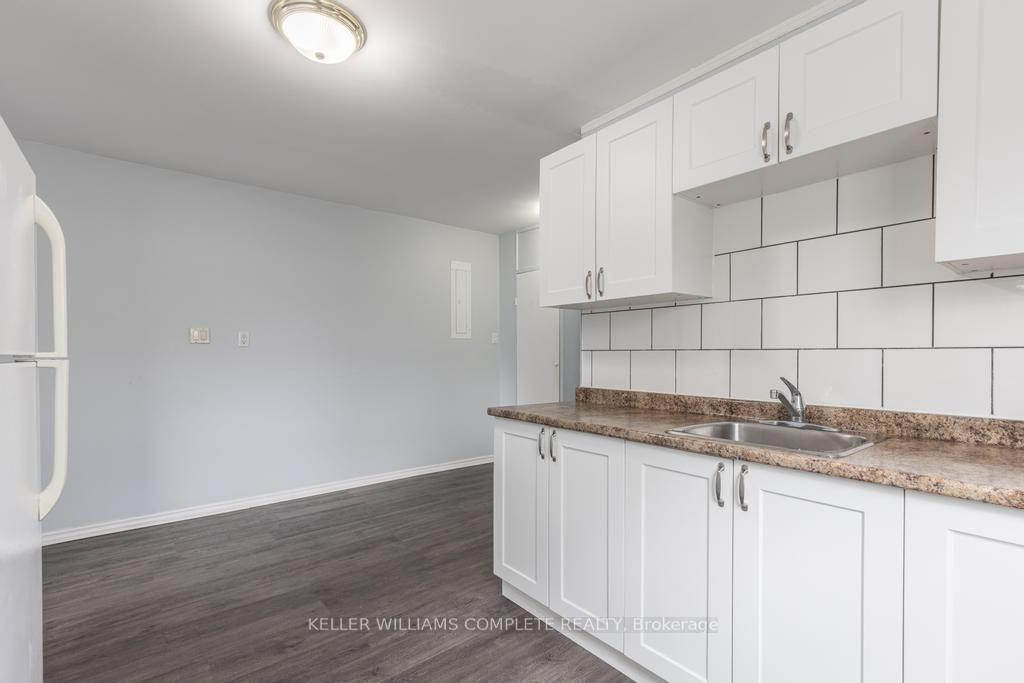 Photo 10 of Unit 3E, 3-5 Olive Street, Grimsby, Grimsby Beach — HOMEH
